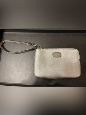 Michael Kors Metallic Silver Saffiano Leather Wristlet